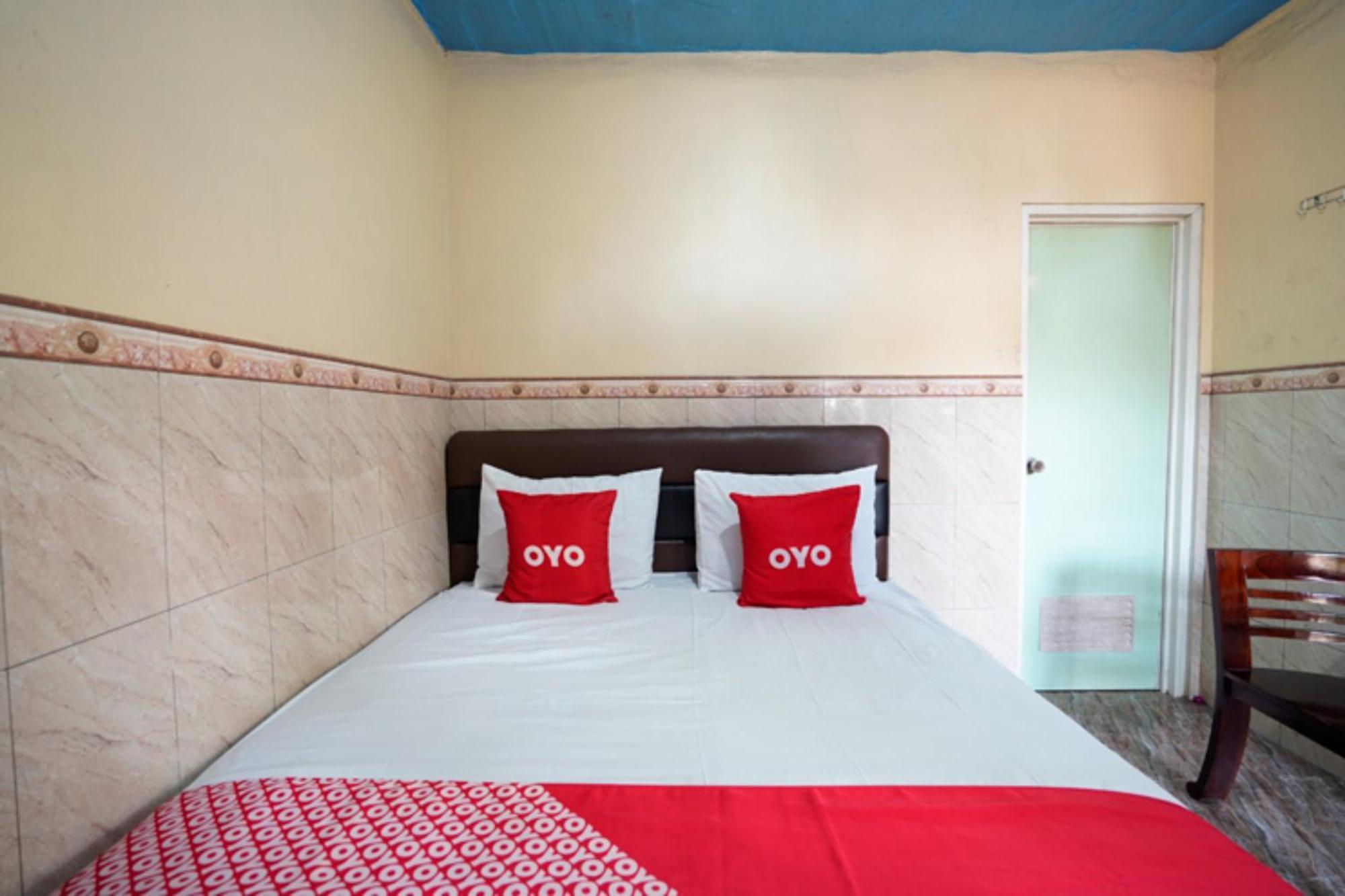 Oyo 927 Carina Hotel Claket Eksteriør billede
